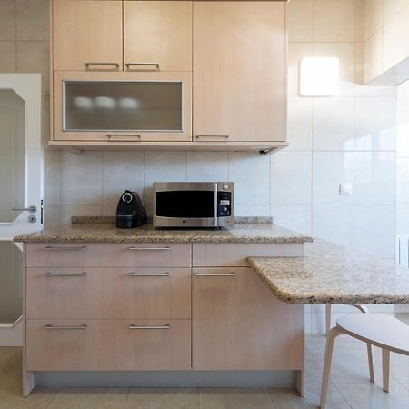 Lovelystay - Downtown Modern 2Br Flat With Free Parking OOporto Extérieur photo