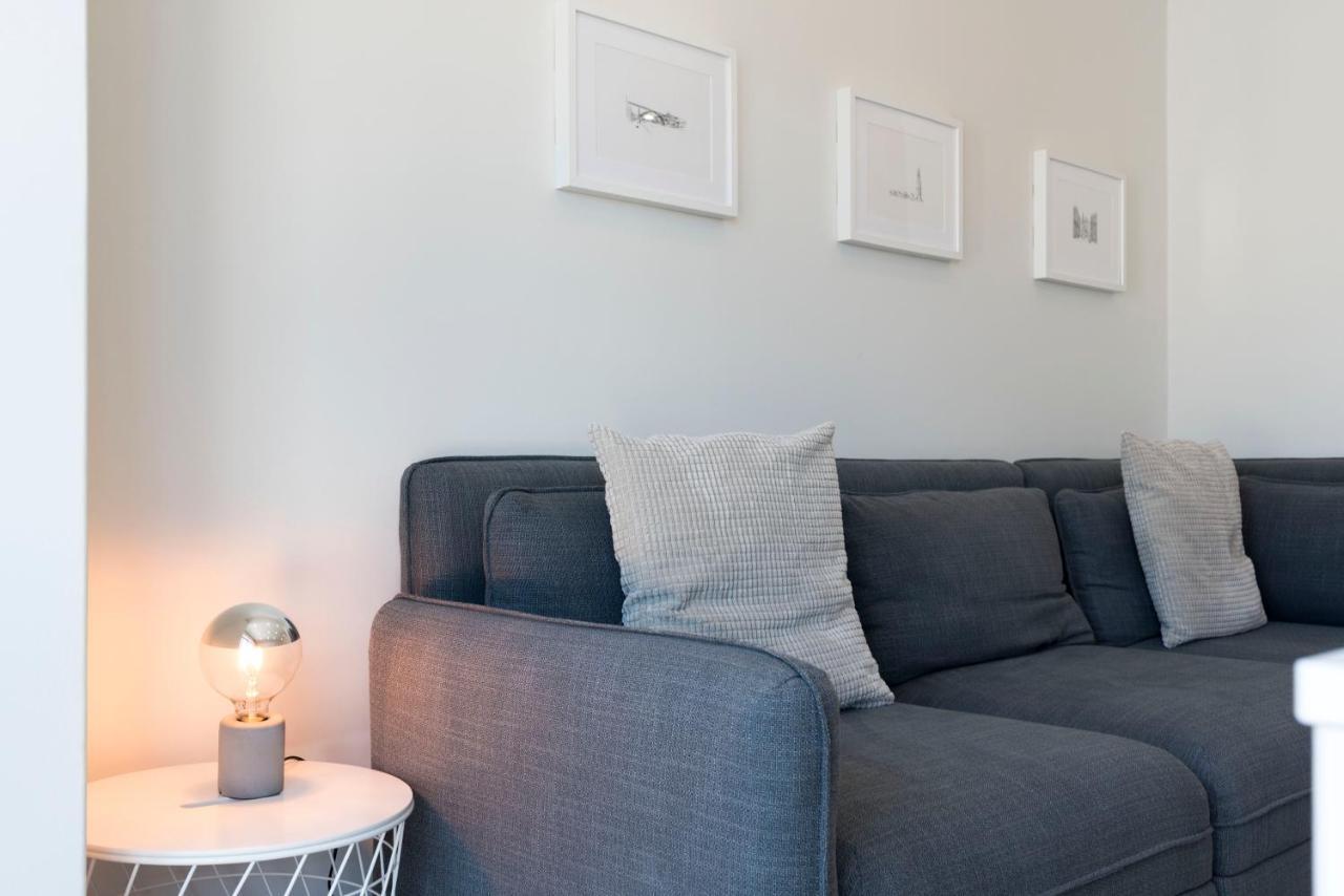 Lovelystay - Downtown Modern 2Br Flat With Free Parking OOporto Extérieur photo